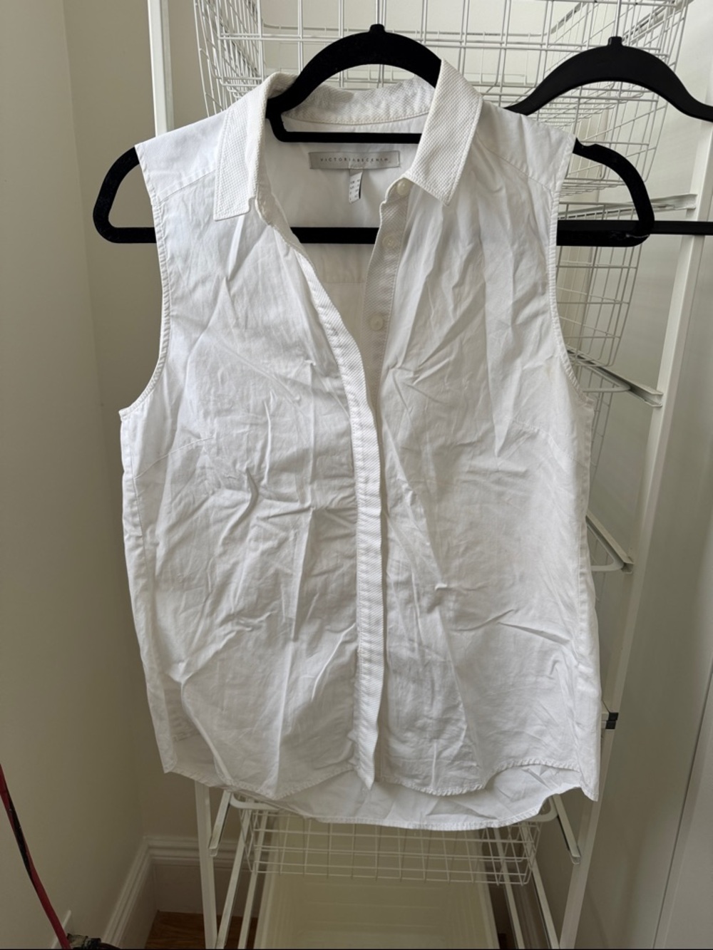 Victoria Beckham White Sleeveless Button-Down Shirt